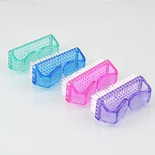 Инструменты для маникюра, пластиковая щетка для ногтей, щетка для чистки ногтей, пластиковая щетка