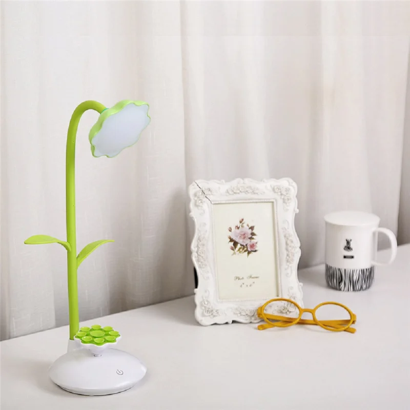 New Sun Flower MobilePhone Stand Table Lamp USB Student Workers Reading Lamp