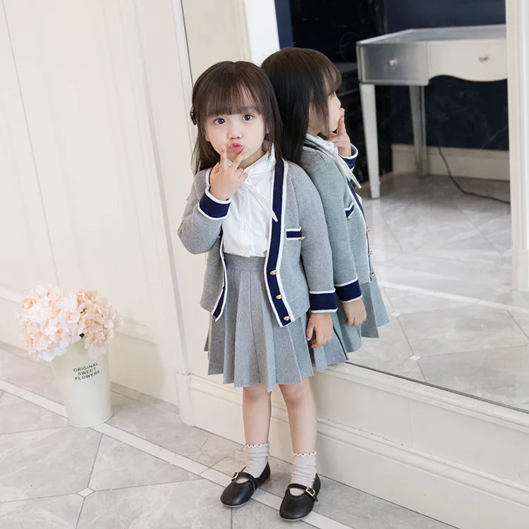 

2018 Autumn New Style Childrenswear College GIRL'S Knitted Coat Cardigan + Small Short Skirt Core-Spun Yarn Suit Skirt