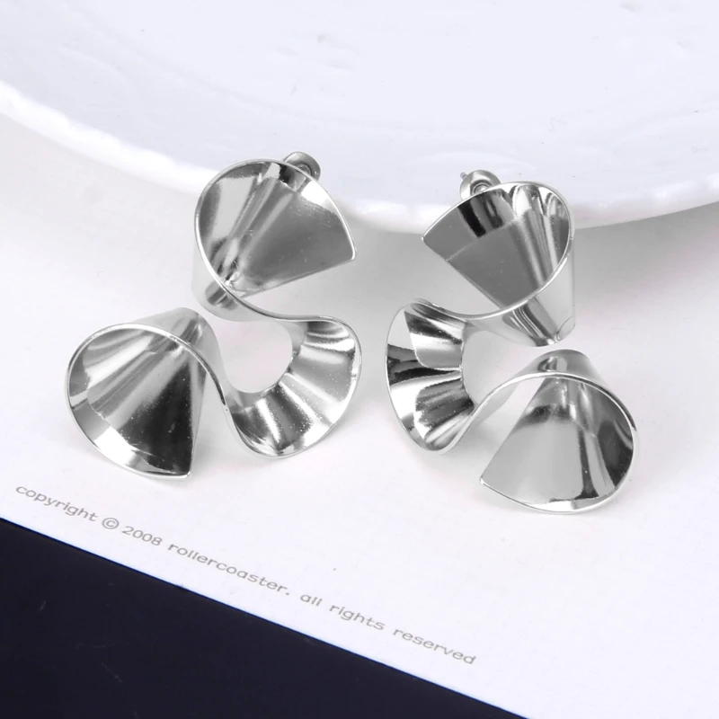 

Metal Curved Wave Spiral Stud Earrings Women Twist Irregular Statement Jewelry DXAA