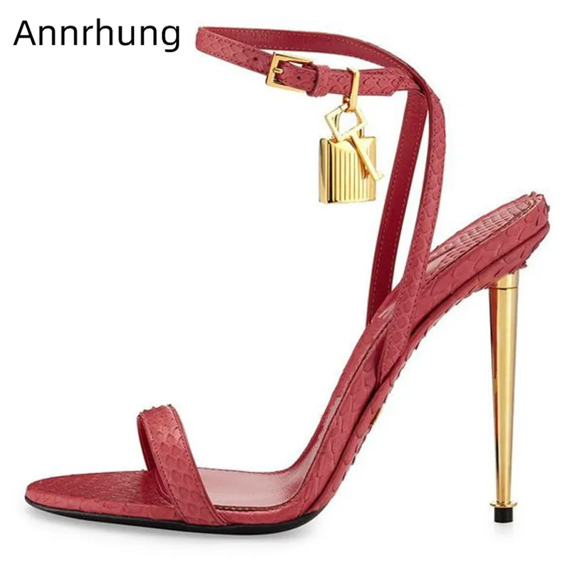 

Sexy Metal Stiletto Heel Sandals Lock Decor High Heels Concise One Strap Open Toe Catwalk Shoes Ankle Strap Serpentine Sandals