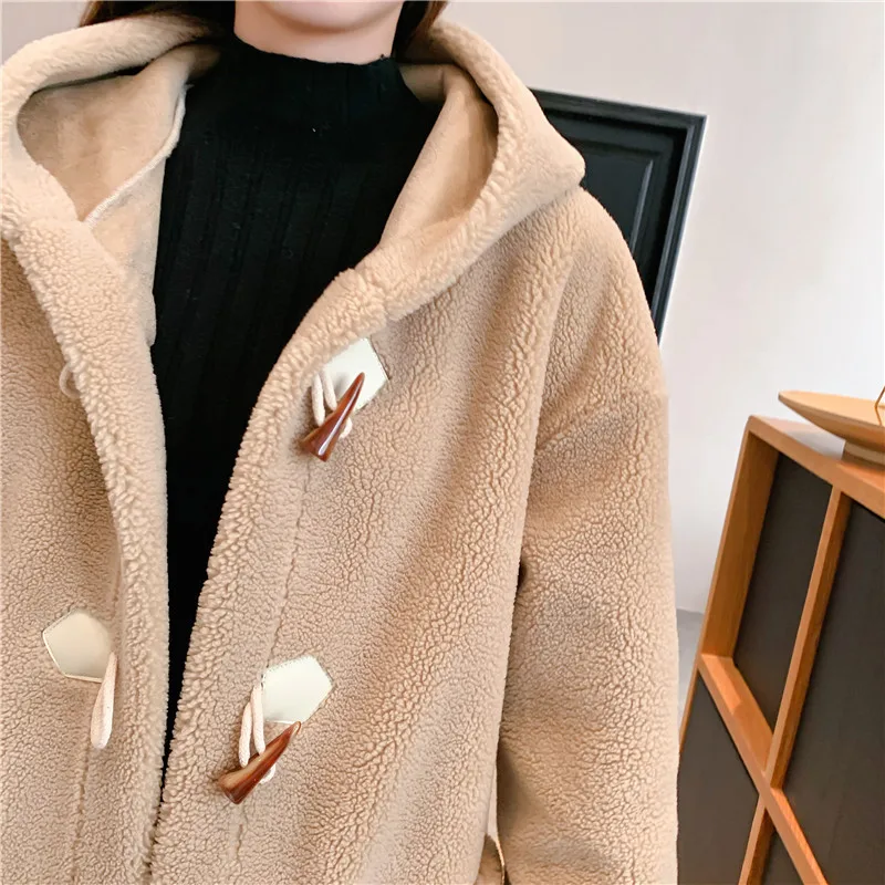 Женская зимняя теплая куртка с зазубренным воротником и пуговицами из искусственного меха верхняя одежда осень-зима Повседневная Свободная однотонная длинная мягкая пуговица