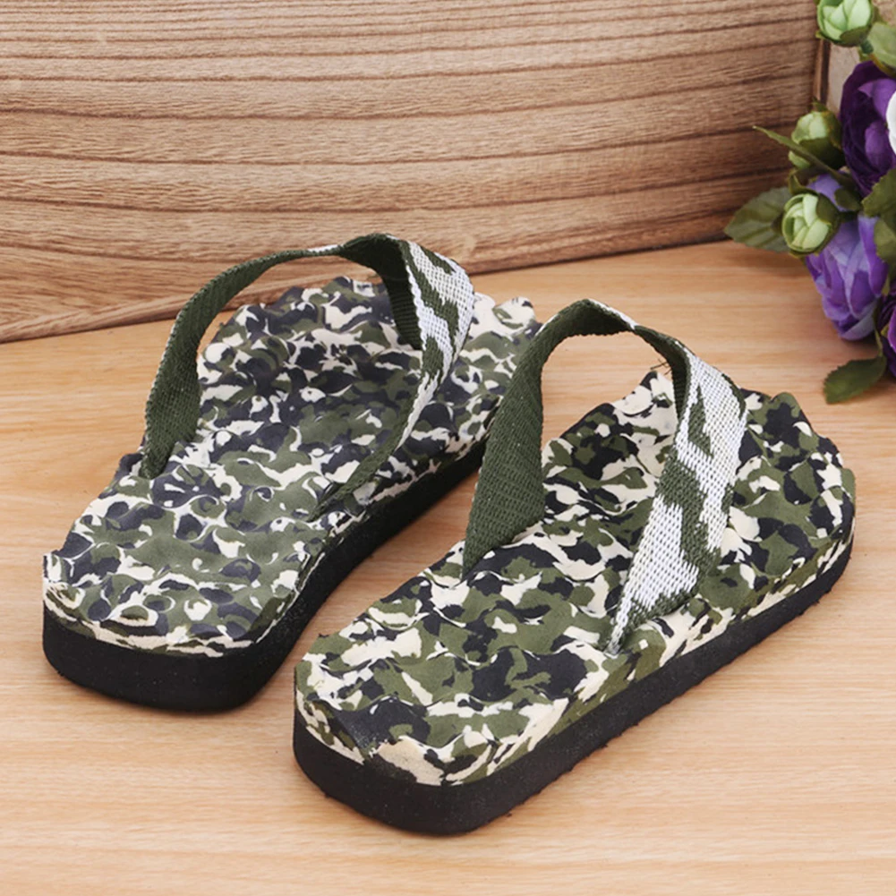 Men Summer Beach Wear Flip Plops Outdoor Wearing Slippers Camouflage Beach Flip Flops Shoes Sandals