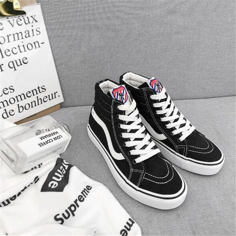 

Women's casual shoes 2019 autumn and winter new casual fashion high-top canvas shoes single shoes flat shoes women's shoes