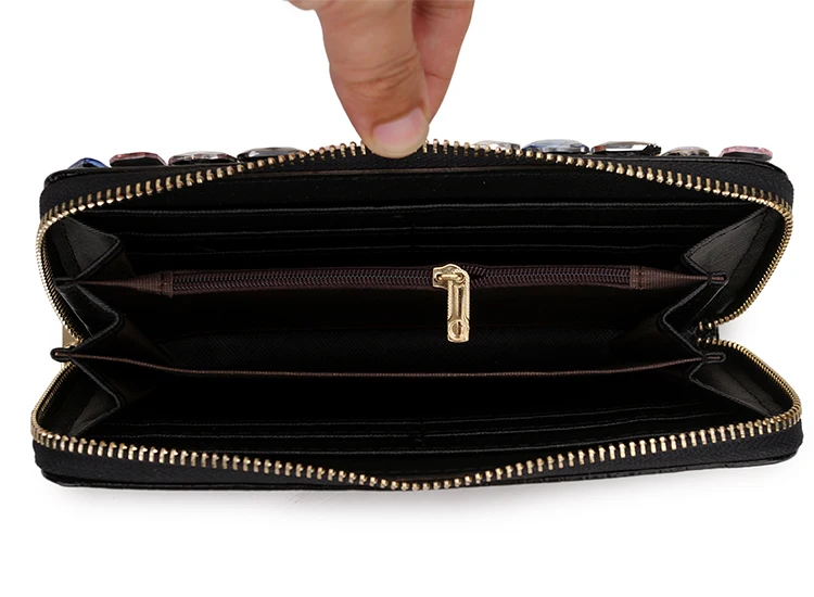 H32372286cf764016ae6a67d9f06e526cT