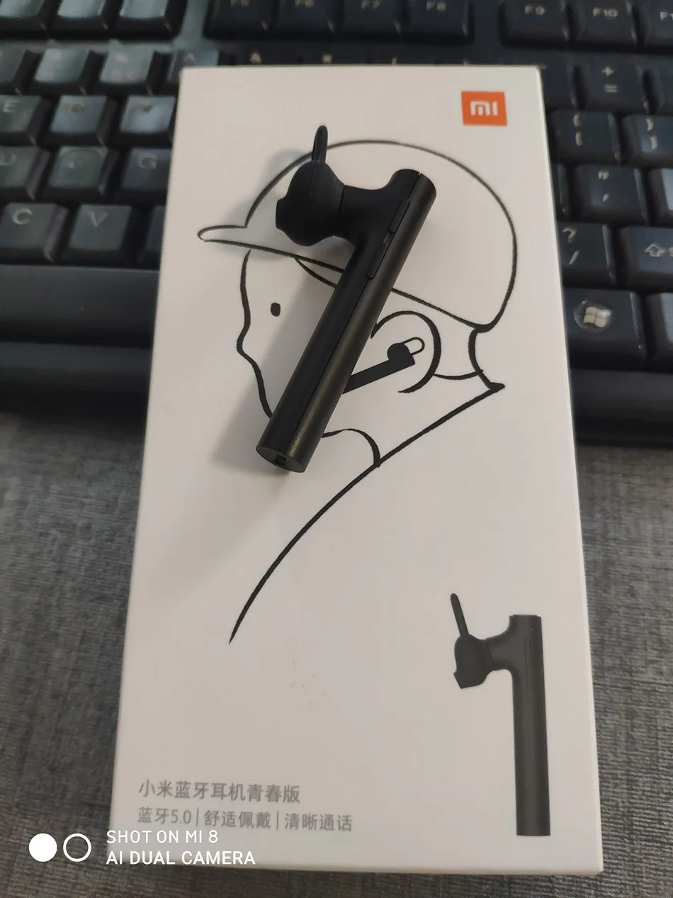 Original New Xiaomi Bluetooth Earphones Youth Edition Headset Bluetooth 5.0 Xiaomi Mi LYEJ07LS Earphone Build-in Mic Handfree (1)