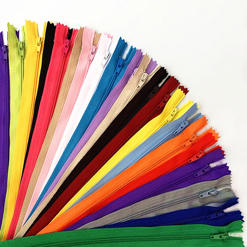 

100pcs 3# Closed End Nylon Coil Zippers Tailor Sewing Craft ( 4/24Inch) 10/60CM Crafter's &FGDQRS (20/Color U PICK)