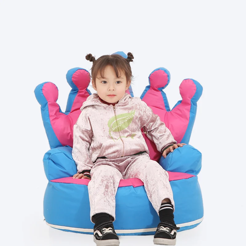 European Children's Small Sofa Crown Cartoon Removable and Washable Sofa Princess Room Decoration Single Infant Kids Furniture European Children's Small Sofa Crown Cartoon Removable and Washable Sofa Princess Room Decoration Single Infant Kids Furniture