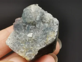

37.2gNatural crystal polyhedron, blue green fluorite, crystal mineral, crystal specimen