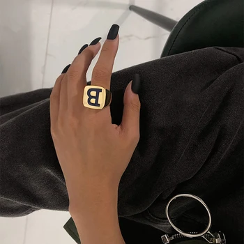 

New Fashion Lady's Golden Letter Ring Fashion Gold Color Initial Rings For Women Christmas Gift