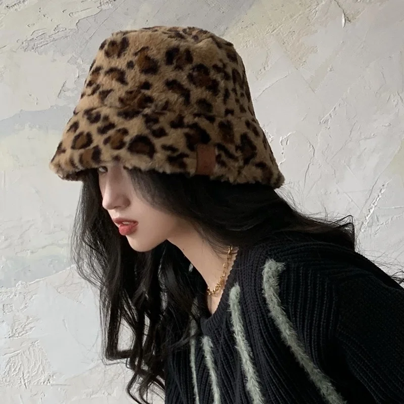 Winter Leopard Faux Fur Bucket Hats 