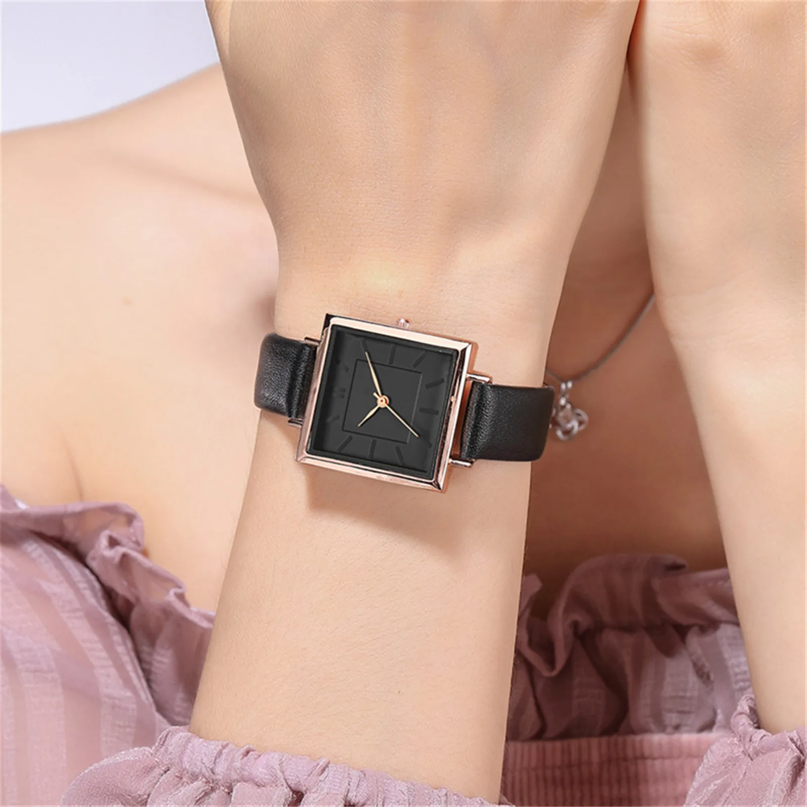 

Watch for women stylish luxury Watches Square Sleek Minimalist Leather strap multiple colors Retro Wrist Watch Clock  