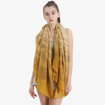 

Warm Napped Wrap fold gradual change Wrap Silk Scarves Autumn and winter Warm Russian Retro Style scarf women шарф