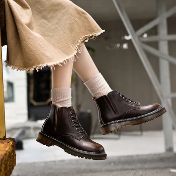 

Vintage Women Motorcycle Boots Genuine Leather Chelsea Boots Breathable Autumn Women's Casual Shoes Round Head Comfortable Shoes