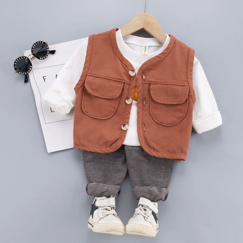 Рисунок 4 - Осенняя одежда для младенцев