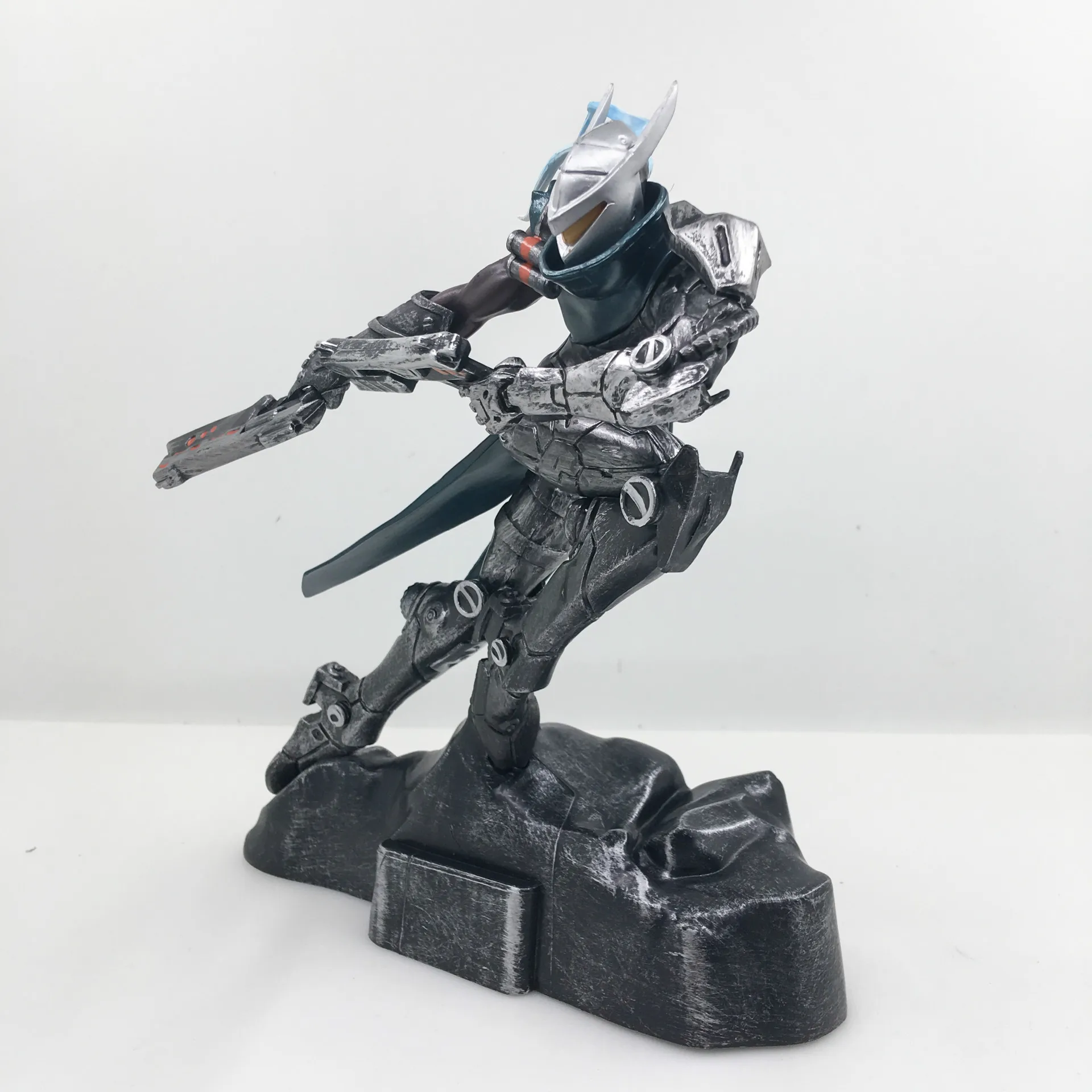 

League of Legends LOL Metal Gear Solid Source Plan Skin Version Lu Xi an Obama Garage Kit Model Toy