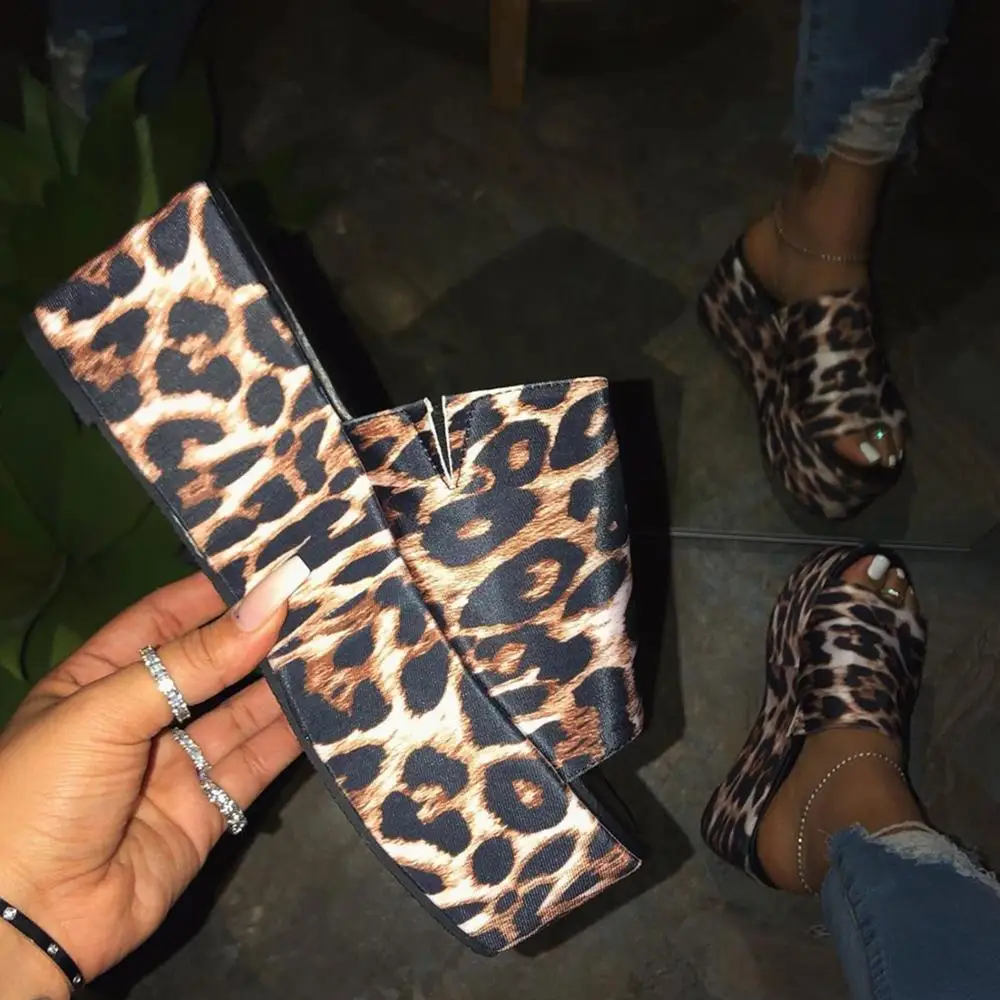 leopard skin high heel shoes
