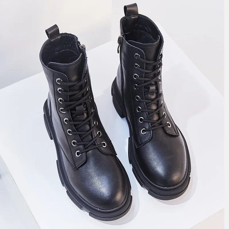 12428894894_1455786900