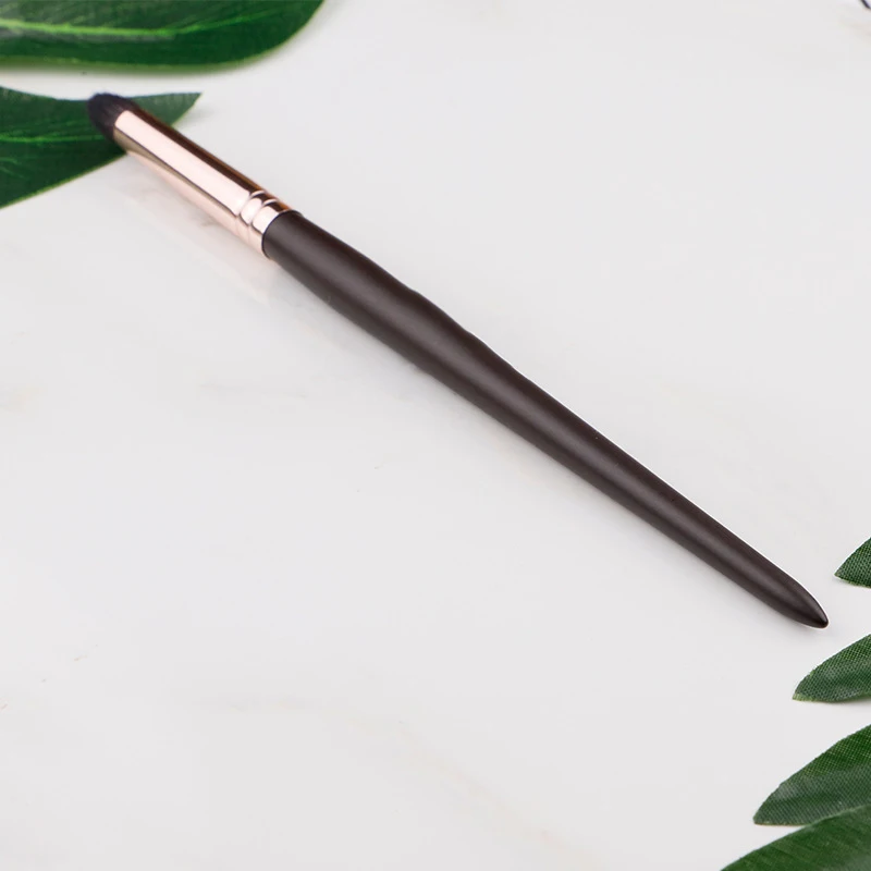 1pc Goat Hair Tapered Crease Blending Makeup Brushes Smudge Eye Shadwo Nose Highlight Mekeup Brush Cosmetic Make Up Tools