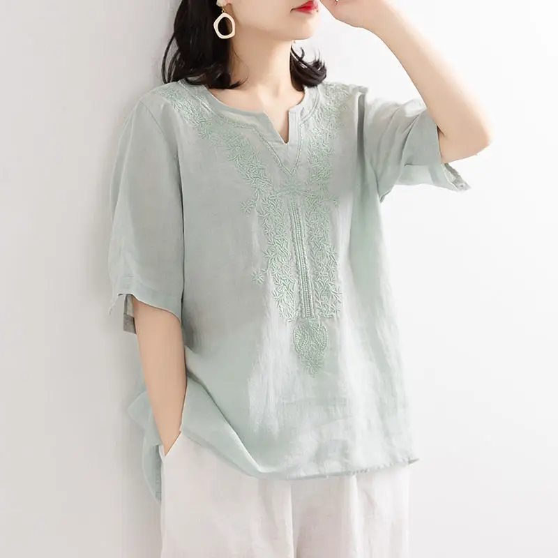 

2021 Summer New Style Literary Retro Loose Large Size Women's Solid Color Embroidery V-neck Short-sleeved Martial Arts Shirt