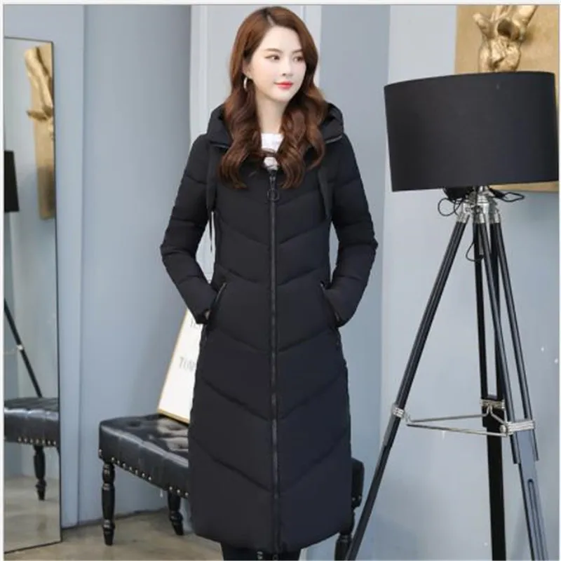 Manteau Femme Hiver размера плюс 6xl пуховое хлопковое пальто с капюшоном для женщин Длинная Офисная Женская Толстая куртка с хлопковой подкладкой Мода M130