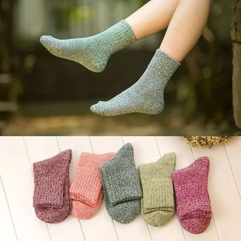 

Women Girls Knit Thick Socks Casual Solid Colors Cotton Long Warm Socks Meias Femme Fashion Style Winter Lady Socking 14 Colors