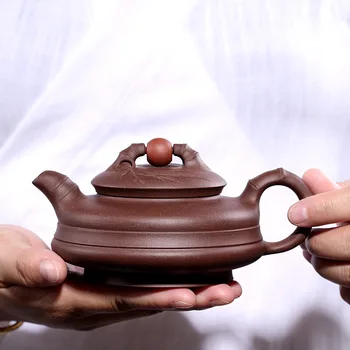 

Yixing purple sand teapot set raw ore mud handmade kung fu kettle
