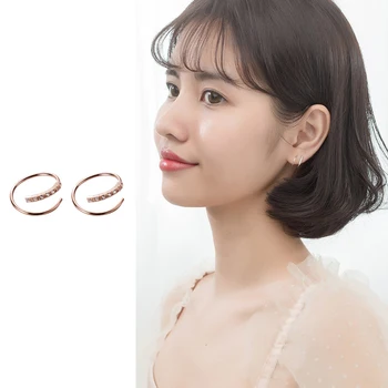 

Mocanie 2020 New Glittering Zircon Geometric Wave Line 925 Sterling Silver Short Hoop Earring for Women Korea Style Fine Jewelry