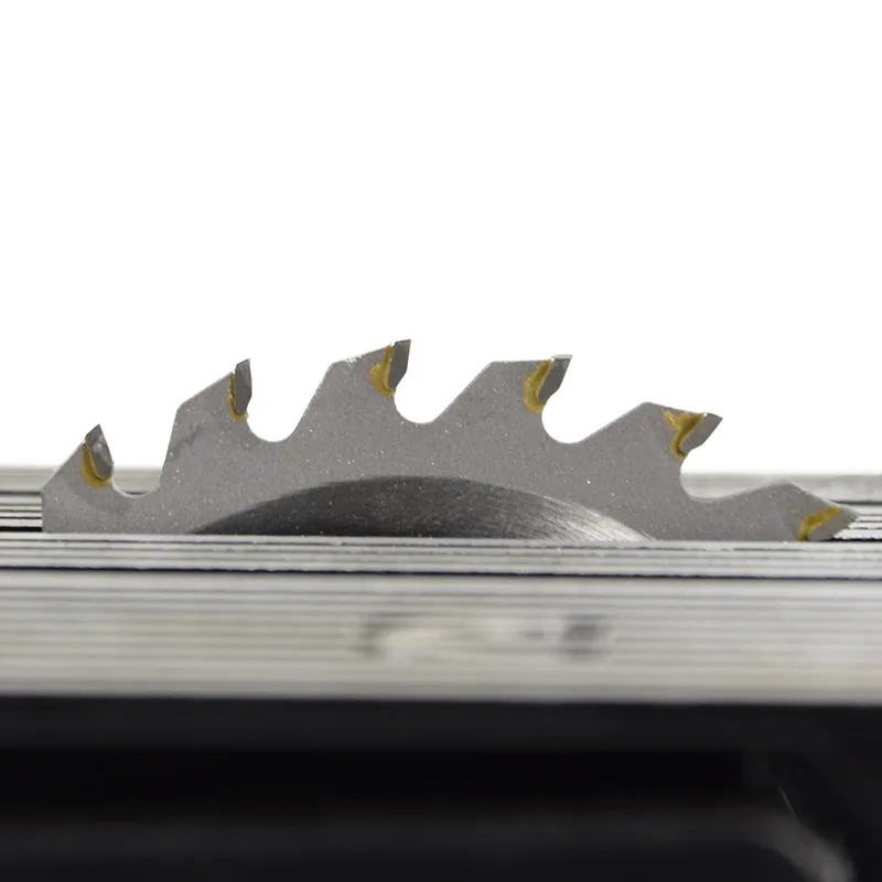 8613379221_416134825