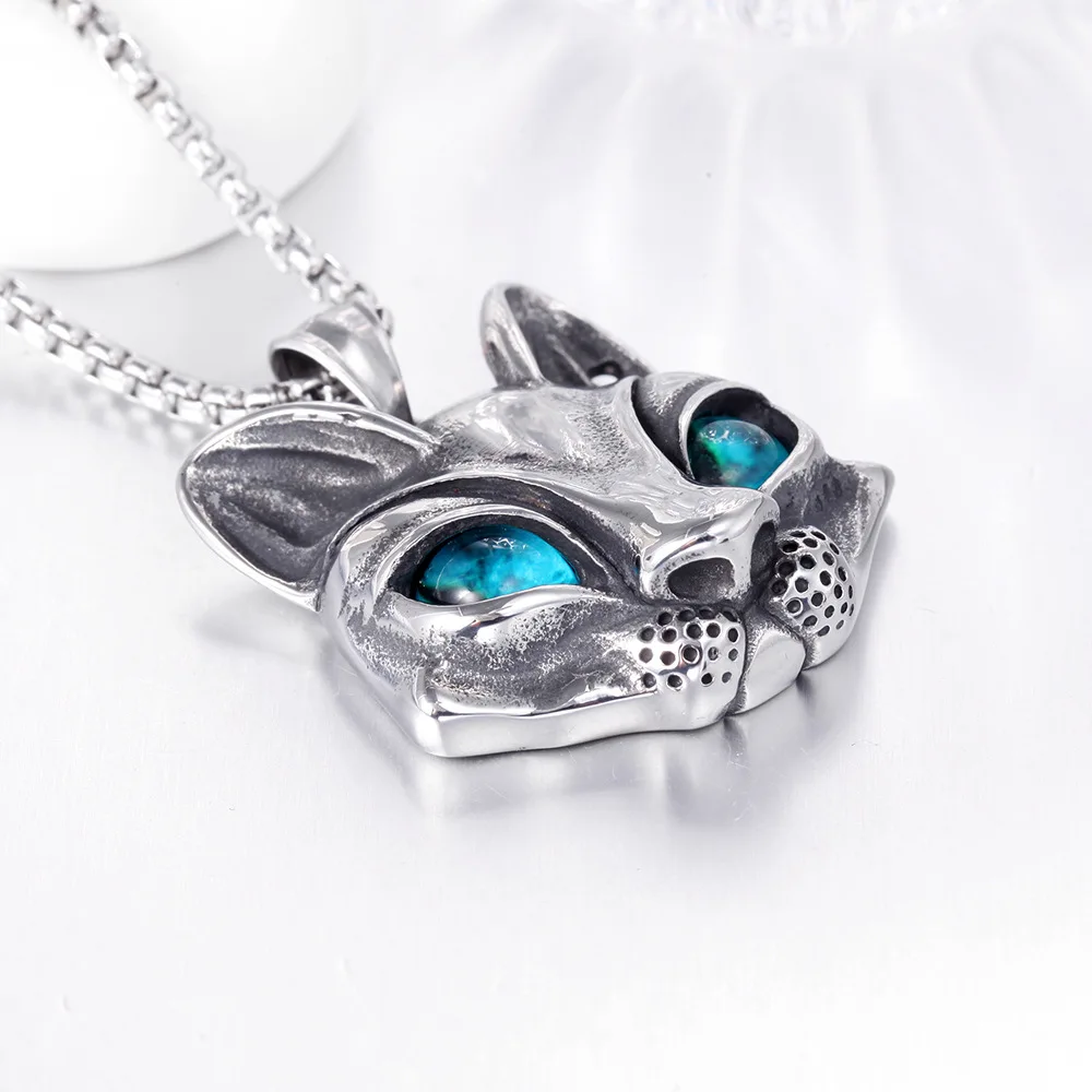 10599813482_1788980474