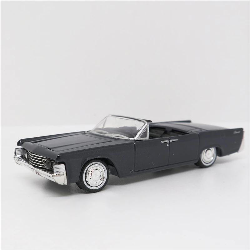 Greenlight 1: 64 Lincoln Continental schwarz 1965 литья под давлением модель автомобиля без коробки