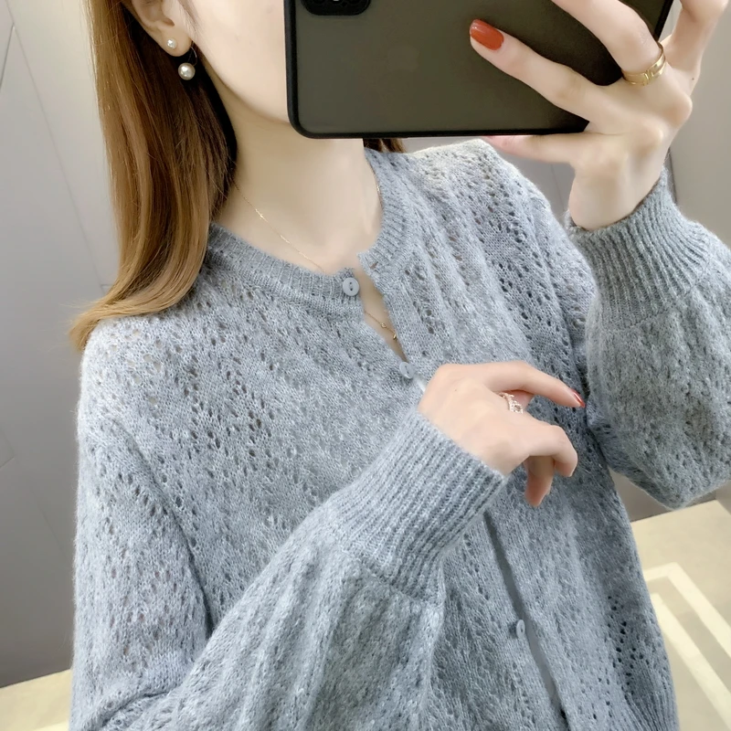 

19915 real shot round neck solid color hollow out single breasted cardigan coat