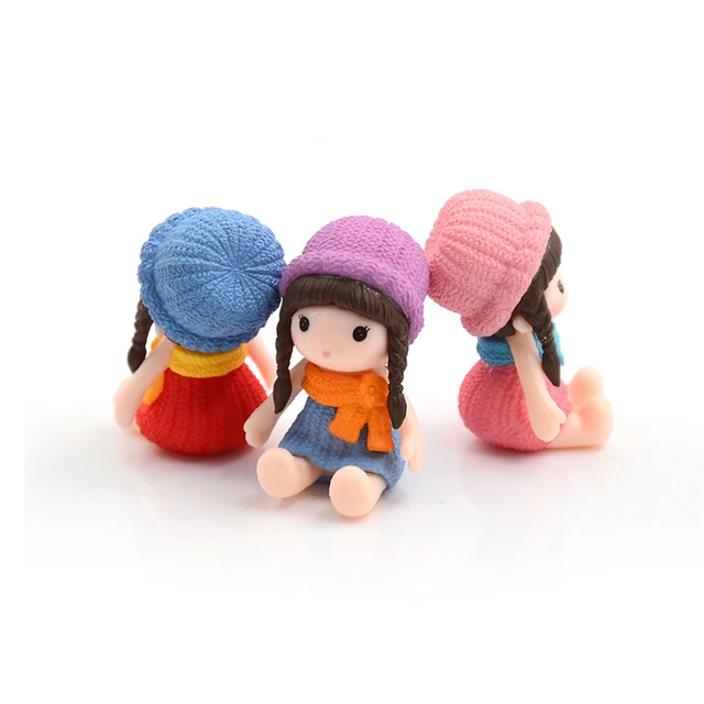 1Pc Mini Girl Doll DIY Micro Landscape Dolls Fairy Garden Miniatures Decor Dollhouse Figures 4