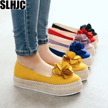 

SLHJC Platform Flats Shoes Sweet Camellia Floral Women 2019 Spring Autumn Slip On Cozy Elevator Shoes Plus Size