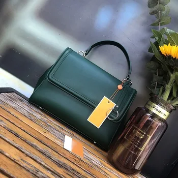 

Bags women's bags messenger shoulder 2020 new large-capacity trendy women's handbags retro messenger bag