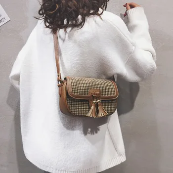 

Women's shoulder bag slant span bag ins retro versatile small square bag 2020 autumn and winter new leisure bag
