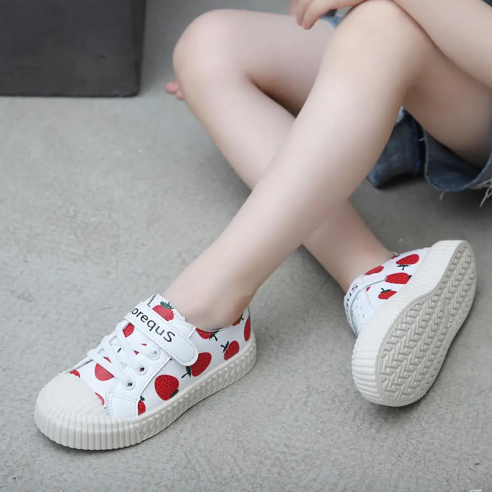 

kids sneakers girl fruit print new wild soft bottom canvas shoes casual football shoes kids basket enfant garcon de marque 40J24