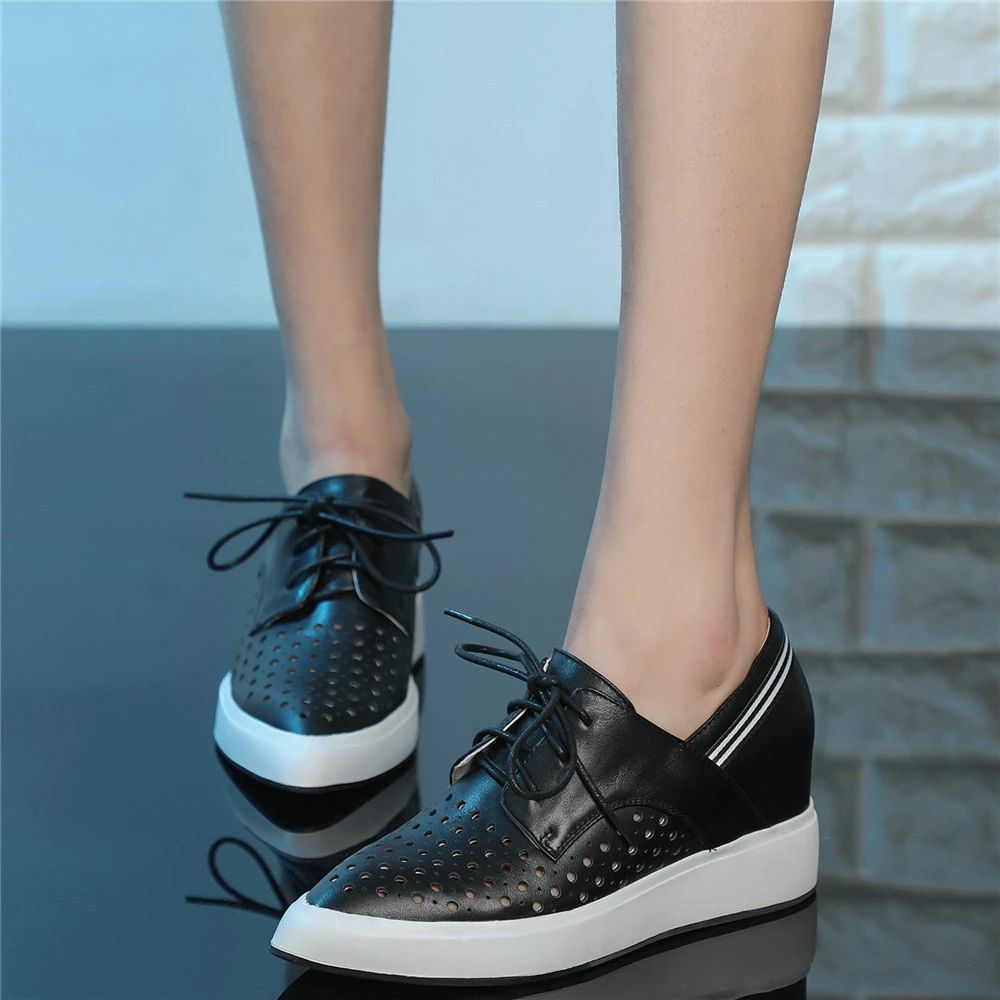 Pointed toe fashion sneakers Clearance