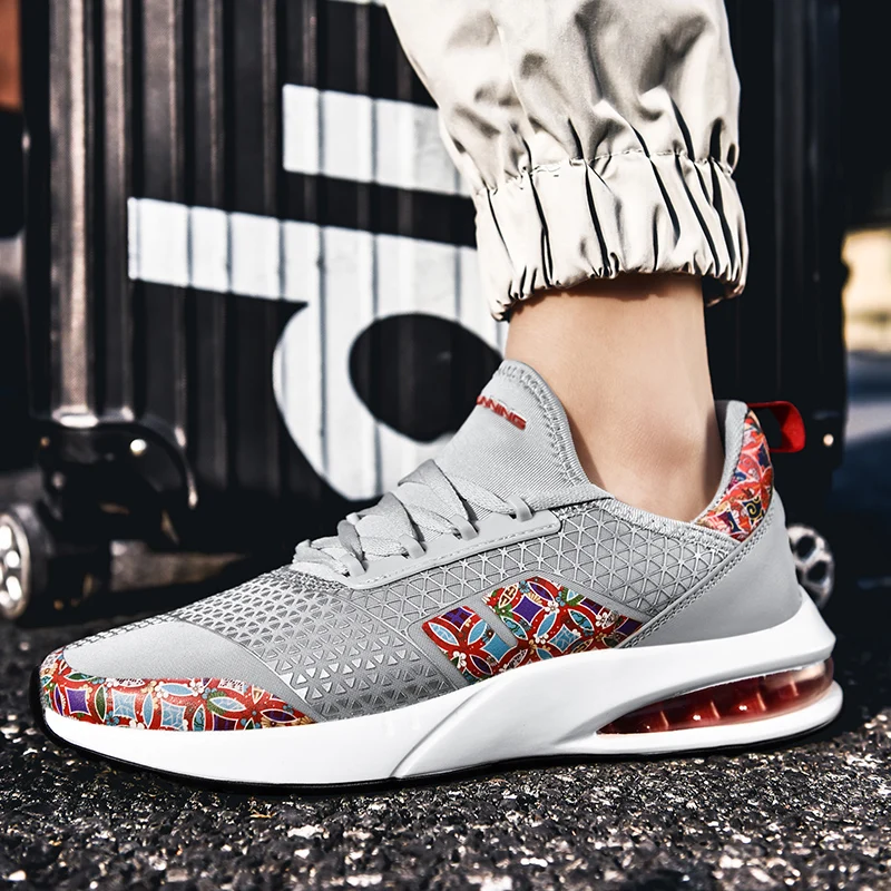 

Lightweight blade running shockproof lack up breathable man sneakers height increase walking Gym male 2020 Hot Casual Men Shoes