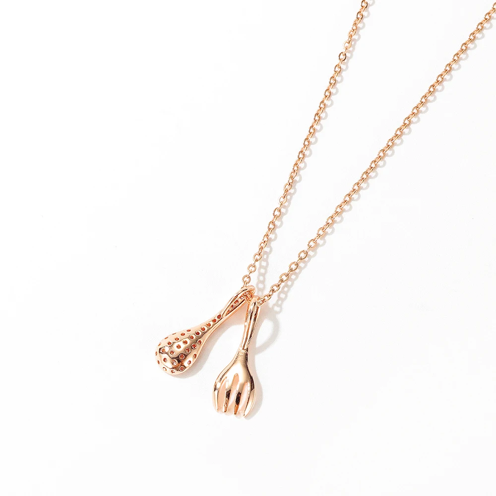 18190136945_113251234