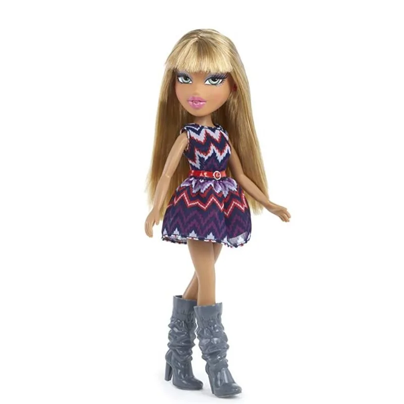 

about 26cm Bratz dress up Doll with Beautiful hair and skirt the Best Gift for girl