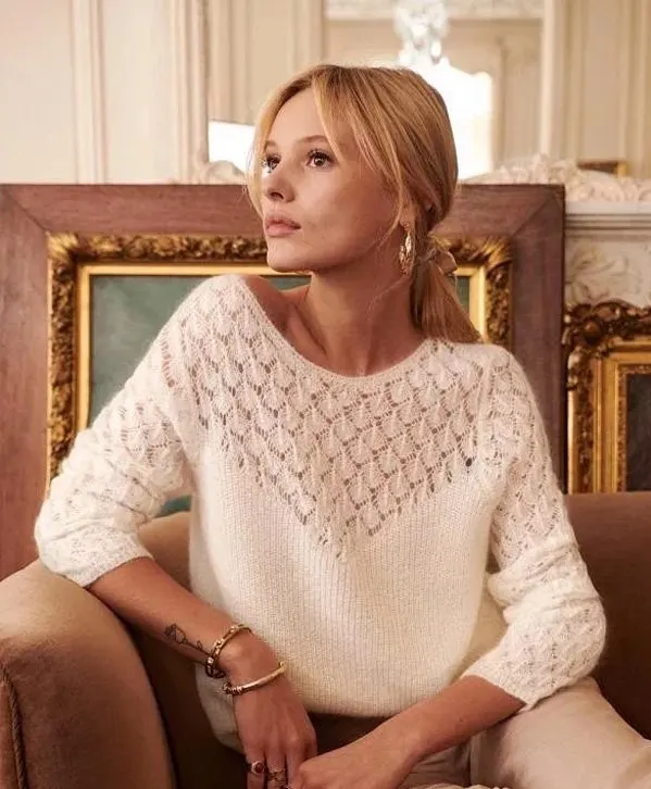 New Early Autumn Hollow Stitching Wool Lace Flower Out Four-colors O Neck Sweater | Женская одежда