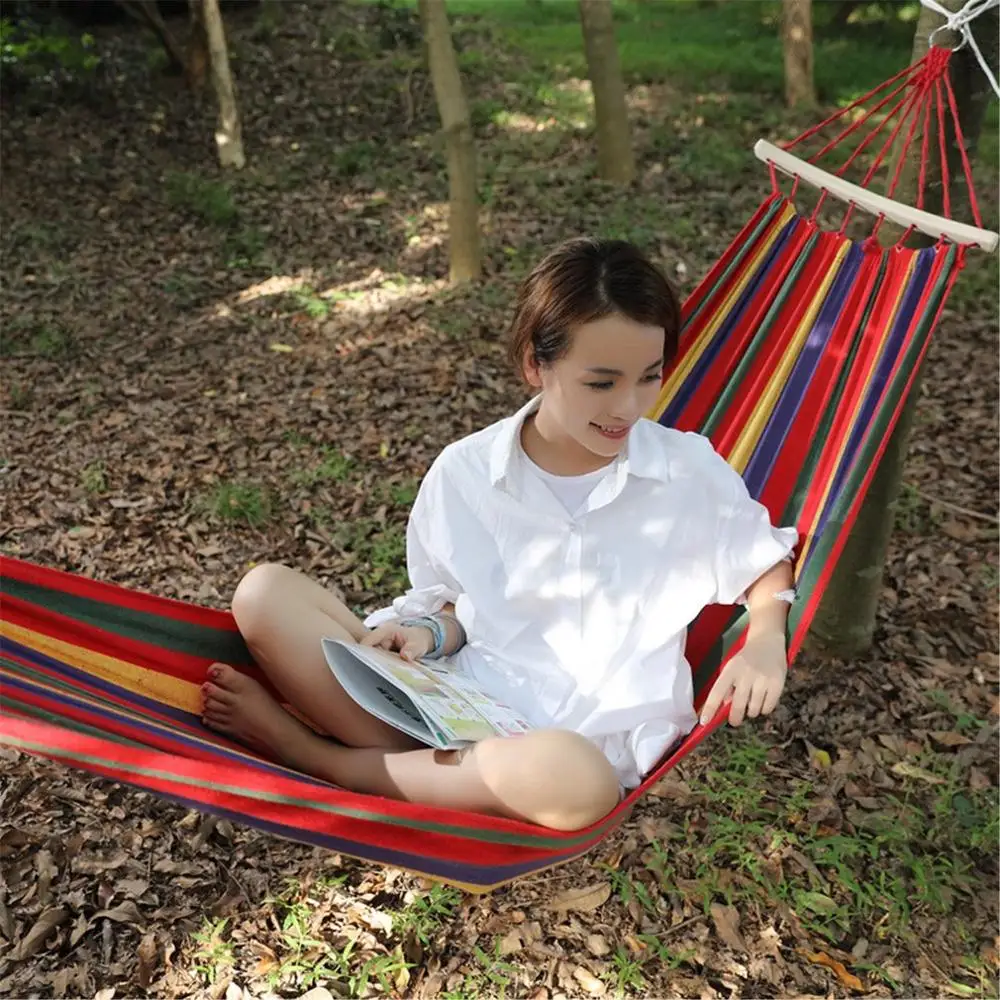 

Double Outdoor Hammock For 2-People Colored Canvas Hammock Leisure Camping Hammock Anti-Rollover Hammock With Curved Stick