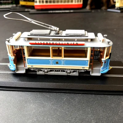 

1：87 Static simulation model of old-fashioned retro tram Railway Station Scene Train
