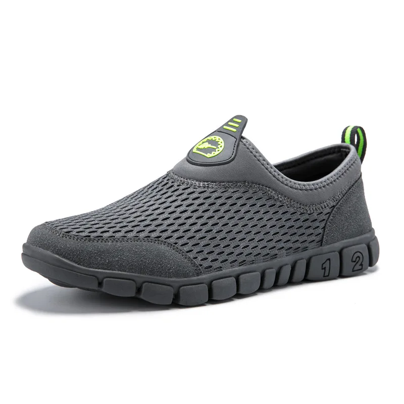 

2020 Spring And Summer New Style Men Slip-on Loafers Outdoor Middle-aged Mountain Climbing Large Size Casual Shoes Dad
