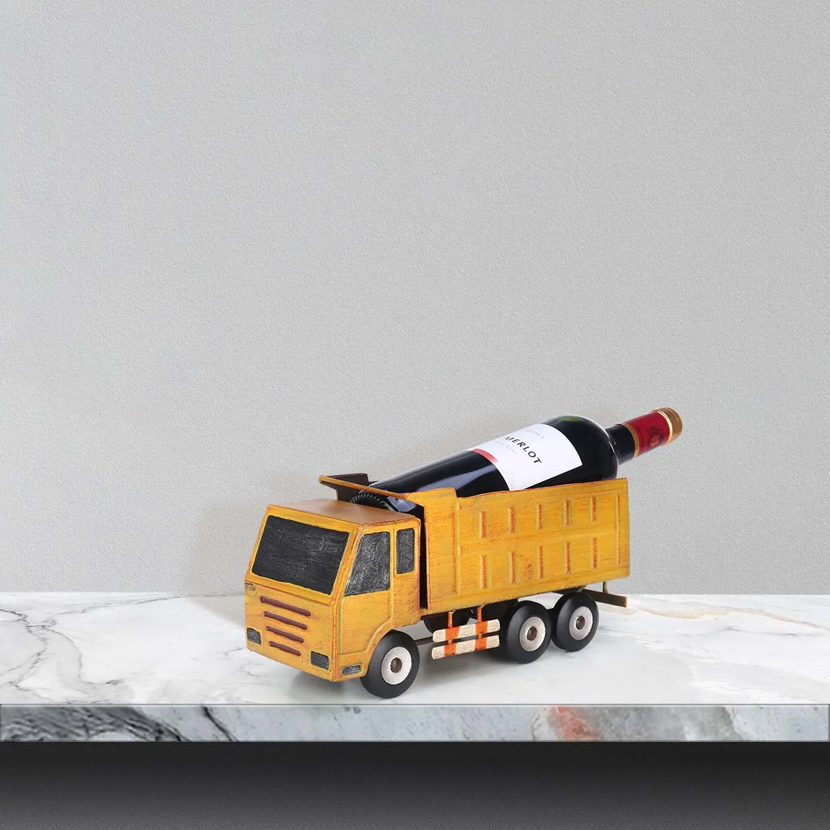 

Hot New Home Decoration Truck Wine Holder Vintage Fashioned Pickup Truck Wine Rack Modern Figurine Wine Bottle Holder