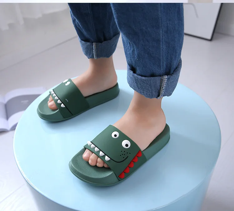 10759896323_626083113