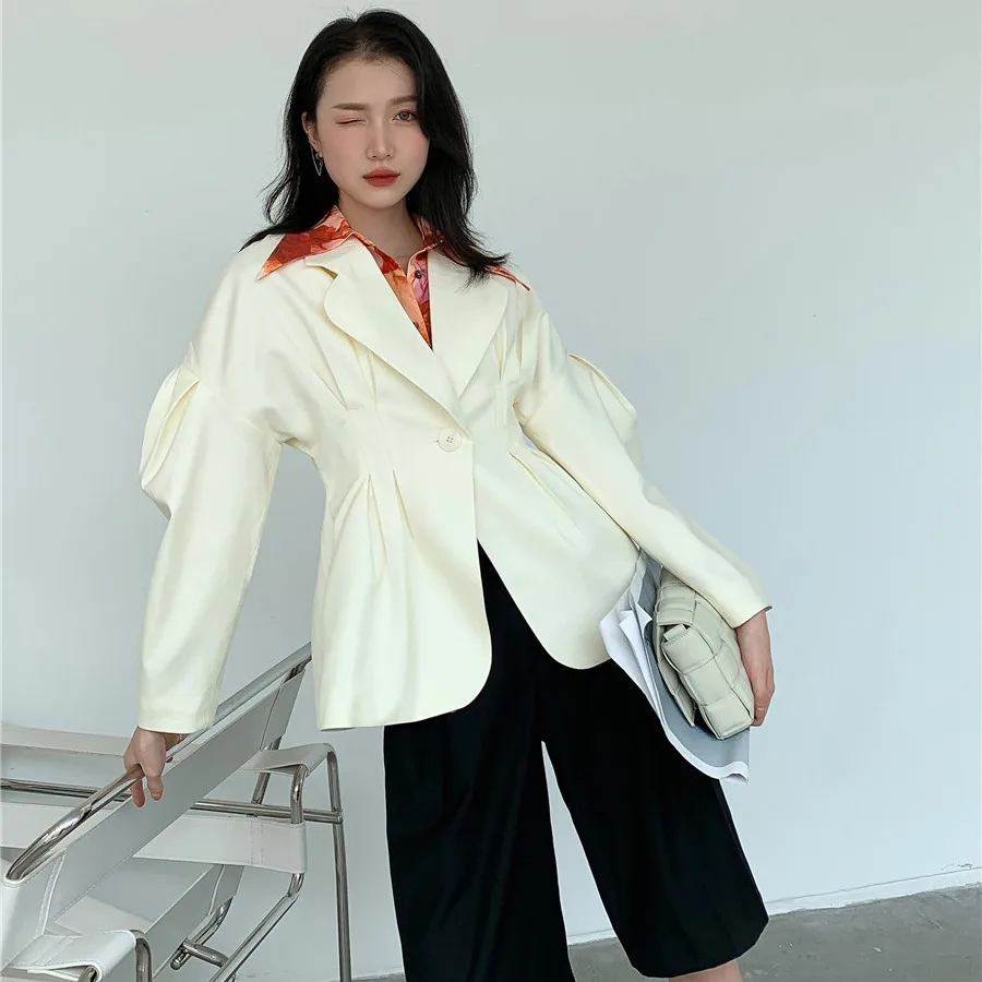 

2020 Autumn New Drop Shoulder Flower Corn Sleeve Suit Jacket Female Solid Waist Hugging Fashion Design Blazer Women