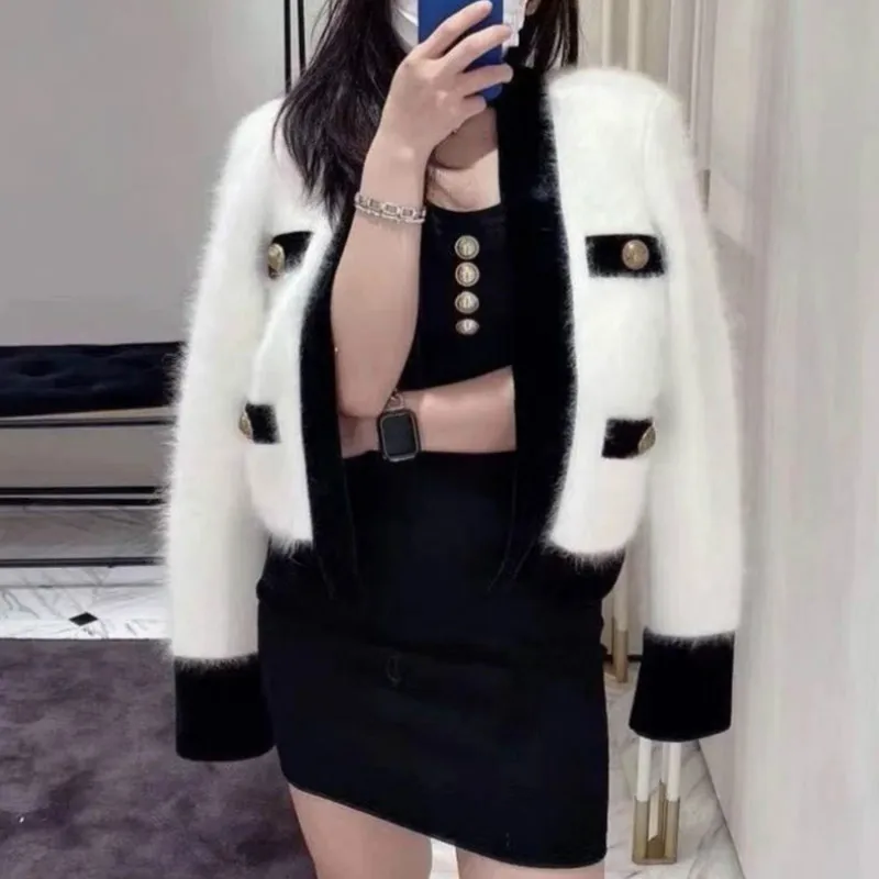 21299881663_437469849