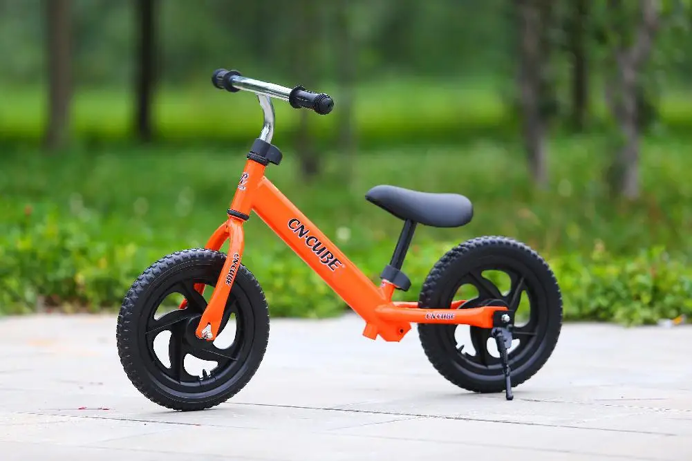 HobbyLane 12 Inch Children Two-wheeled Bicycle Walker Balance Training Bike with Adjustable Handlebar and Saddle